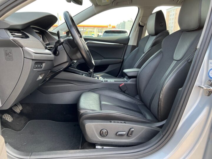 Abbildung Fahrzeugdetailansicht Skoda Octavia - Nr. 12