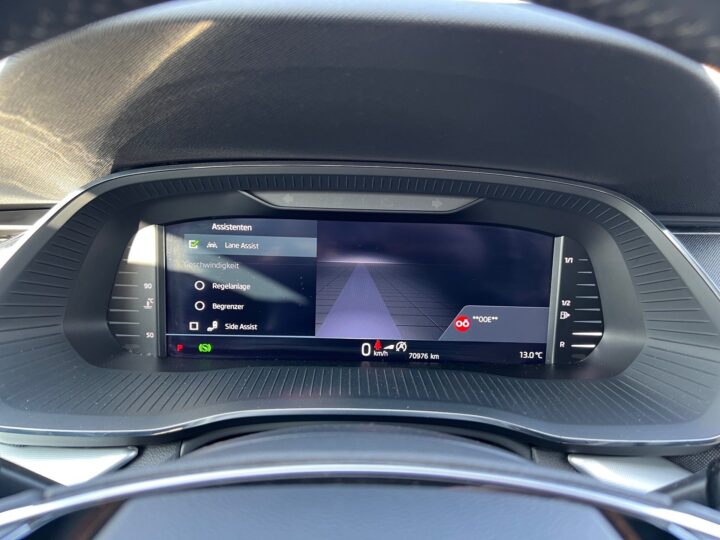 Abbildung Fahrzeugdetailansicht Skoda Octavia - Nr. 17