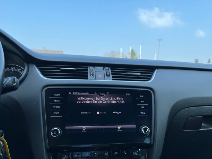 Abbildung Fahrzeugdetailansicht Skoda Octavia - Nr. 21