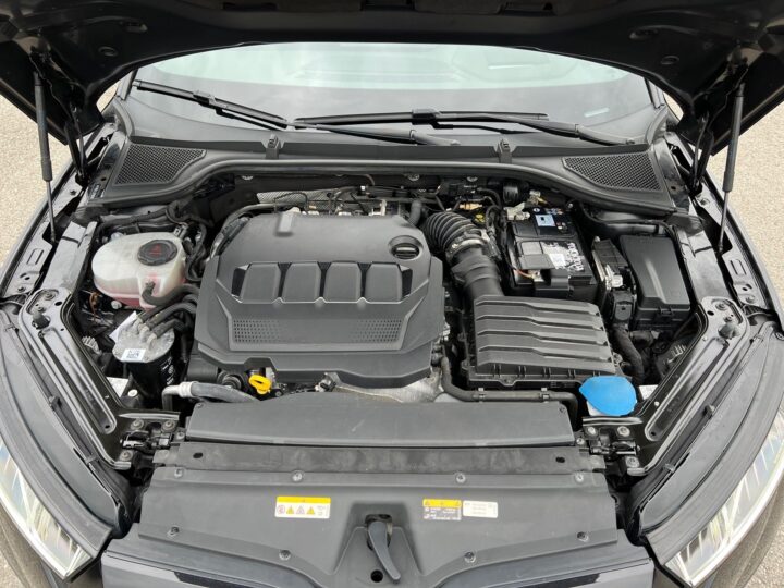 Abbildung Fahrzeugdetailansicht Skoda Octavia - Nr. 34