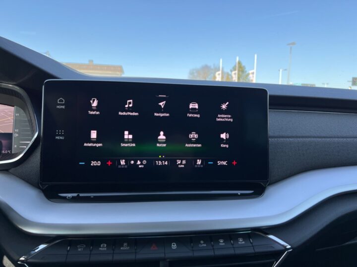 Abbildung Fahrzeugdetailansicht Skoda Octavia - Nr. 18