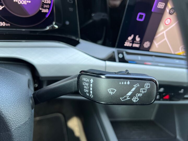 Abbildung Fahrzeugdetailansicht Volkswagen Golf Variant - Nr. 39