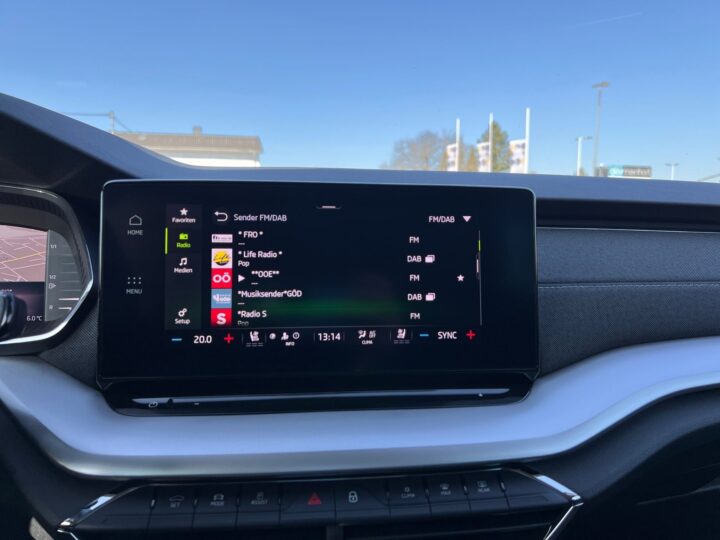 Abbildung Fahrzeugdetailansicht Skoda Octavia - Nr. 19