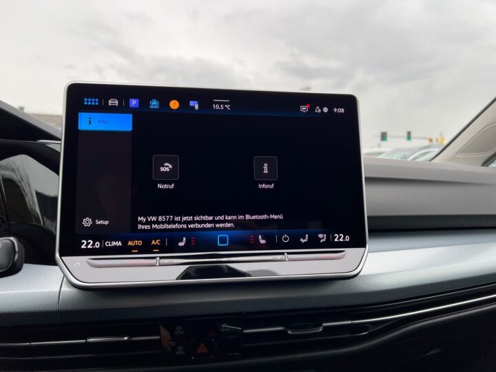 Abbildung Fahrzeugdetailansicht Volkswagen Golf - Nr. 22