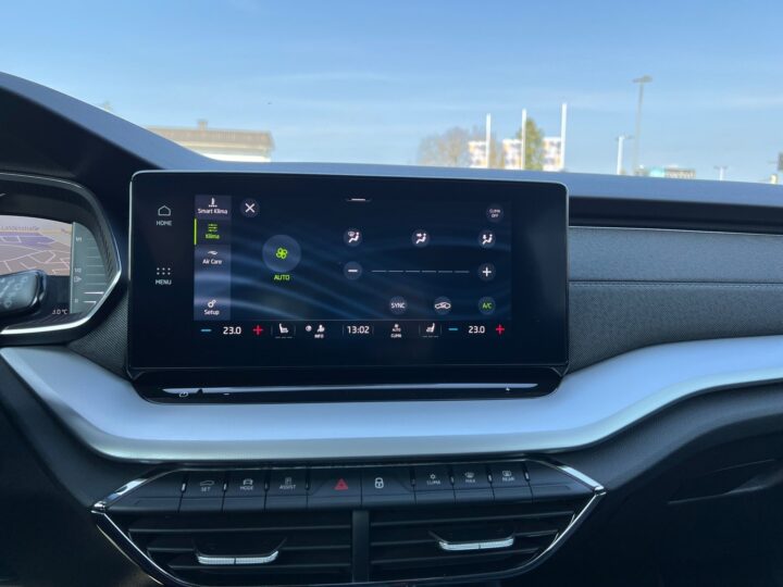 Abbildung Fahrzeugdetailansicht Skoda Octavia - Nr. 22