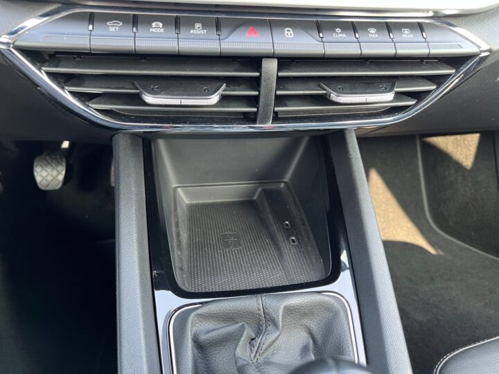 Abbildung Fahrzeugdetailansicht Skoda Octavia - Nr. 28