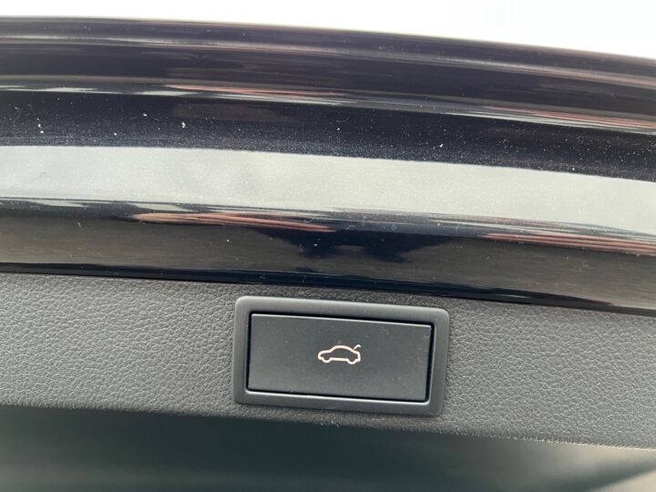 Abbildung Fahrzeugdetailansicht Skoda Octavia - Nr. 40