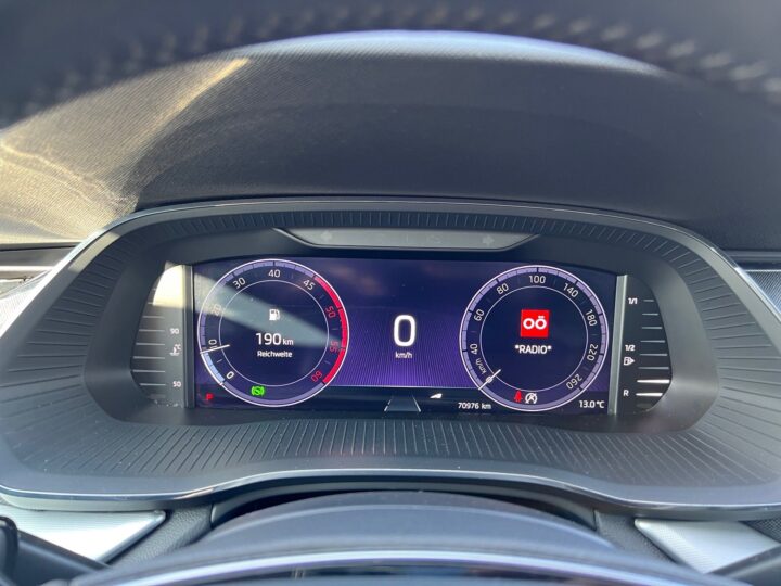 Abbildung Fahrzeugdetailansicht Skoda Octavia - Nr. 16