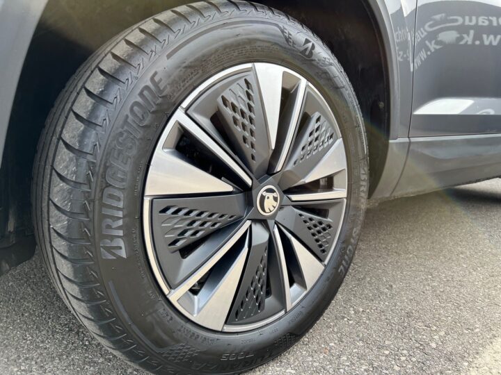 Abbildung Fahrzeugdetailansicht Skoda Karoq - Nr. 36