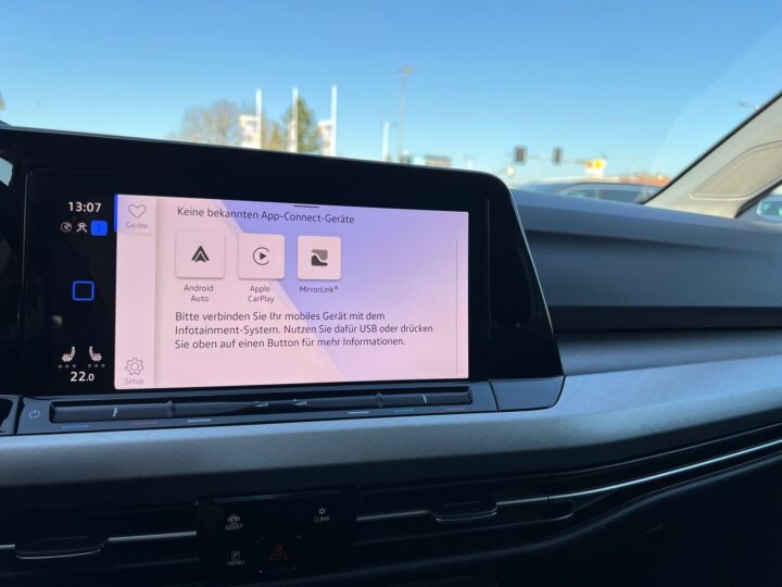 Abbildung Fahrzeugdetailansicht Volkswagen Golf Variant - Nr. 27