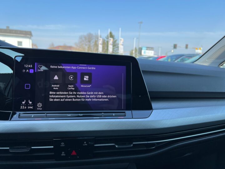 Abbildung Fahrzeugdetailansicht Volkswagen Golf Variant - Nr. 20