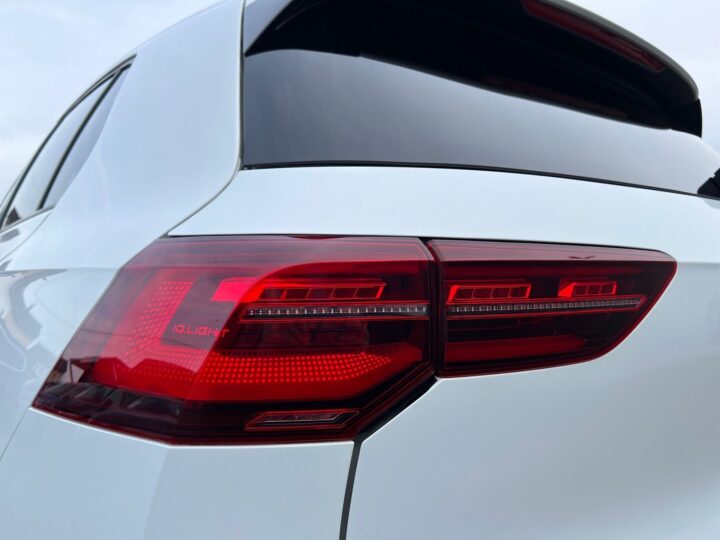 Abbildung Fahrzeugdetailansicht Volkswagen Golf - Nr. 36