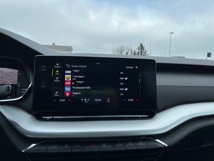 Abbildung Fahrzeugdetailansicht Skoda Octavia - Nr. 19