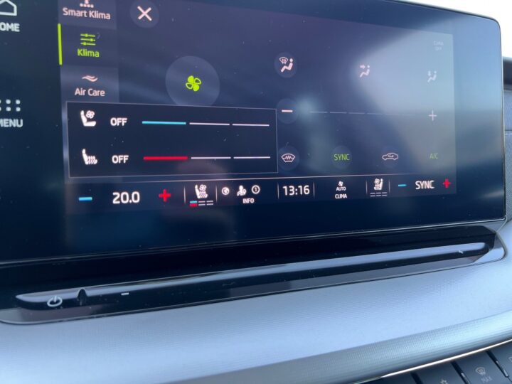 Abbildung Fahrzeugdetailansicht Skoda Octavia - Nr. 26