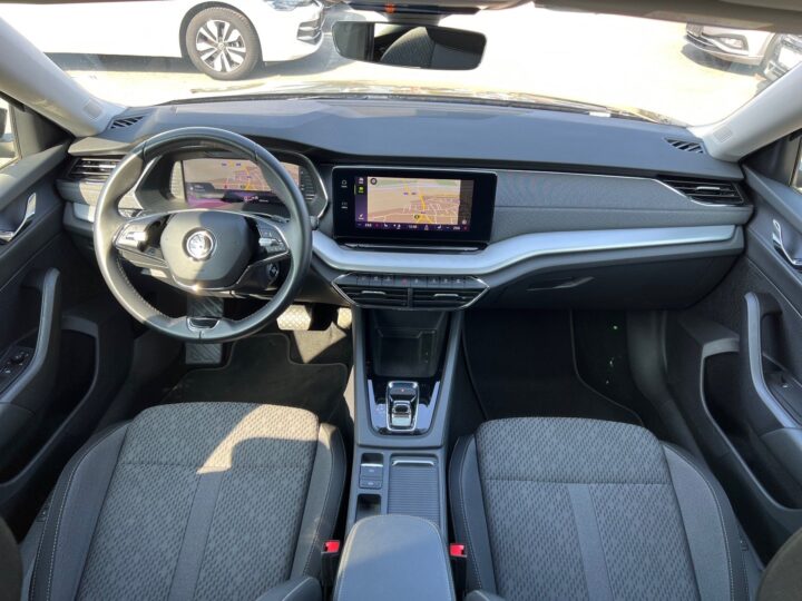 Abbildung Fahrzeugdetailansicht Skoda Octavia - Nr. 9