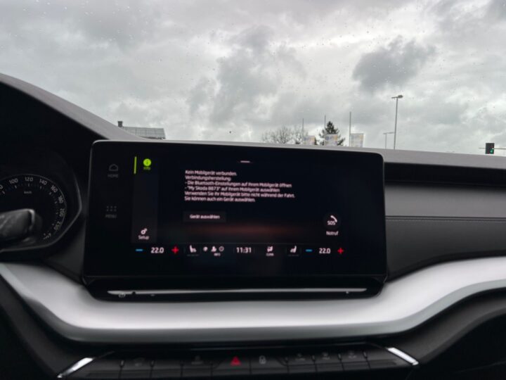 Abbildung Fahrzeugdetailansicht Skoda Octavia - Nr. 20