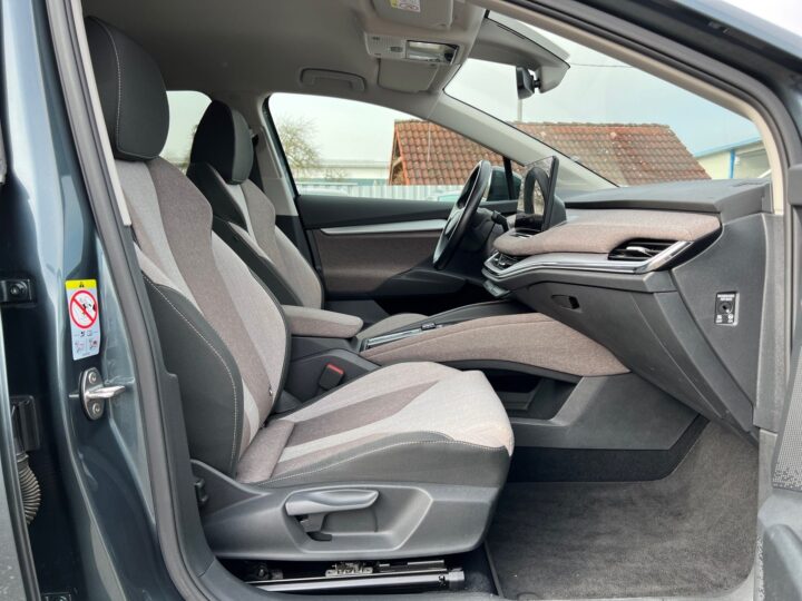 Abbildung Fahrzeugdetailansicht Skoda Enyaq - Nr. 33