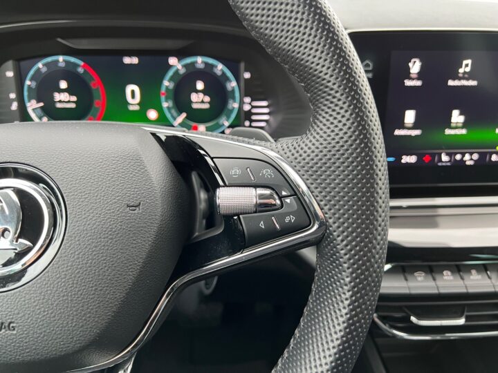 Abbildung Fahrzeugdetailansicht Skoda Octavia - Nr. 43