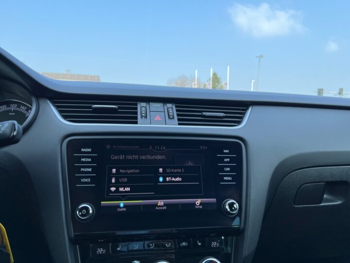 Abbildung Fahrzeugdetailansicht Skoda Octavia - Nr. 20