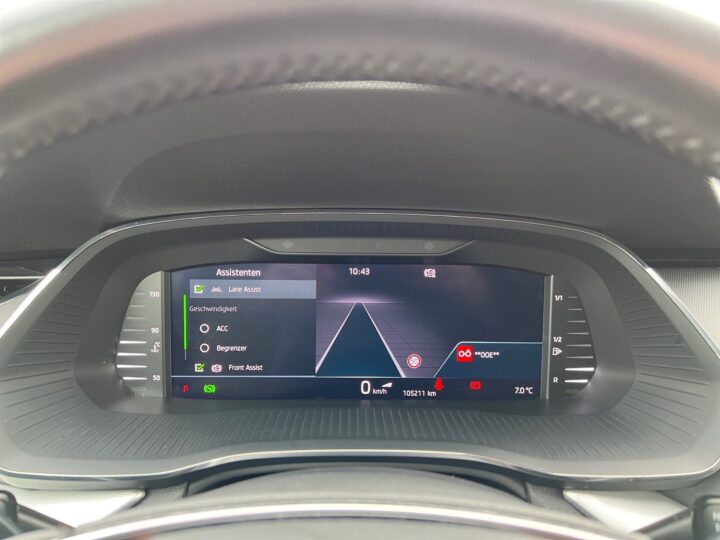 Abbildung Fahrzeugdetailansicht Skoda Octavia - Nr. 17