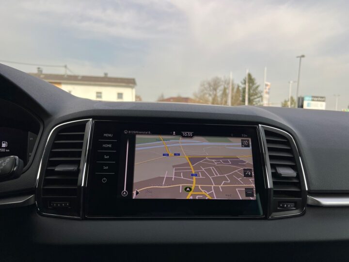 Abbildung Fahrzeugdetailansicht Skoda Karoq - Nr. 26