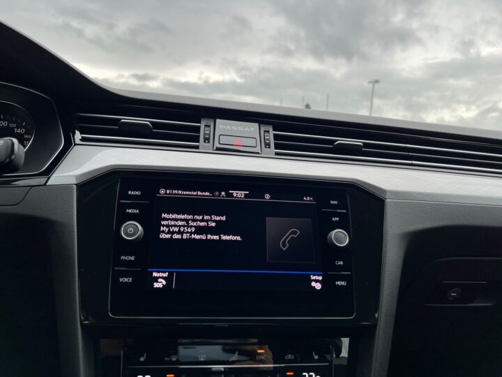 Abbildung Fahrzeugdetailansicht Volkswagen Passat Variant - Nr. 22