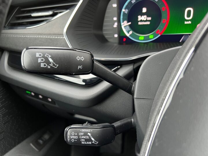 Abbildung Fahrzeugdetailansicht Skoda Octavia - Nr. 46