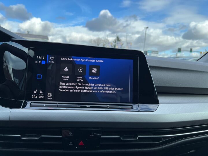 Abbildung Fahrzeugdetailansicht Volkswagen Golf Variant - Nr. 19