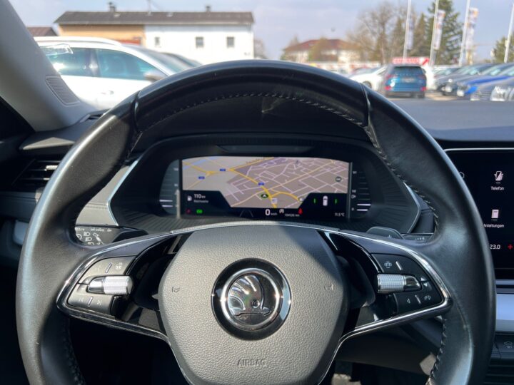 Abbildung Fahrzeugdetailansicht Skoda Octavia - Nr. 15