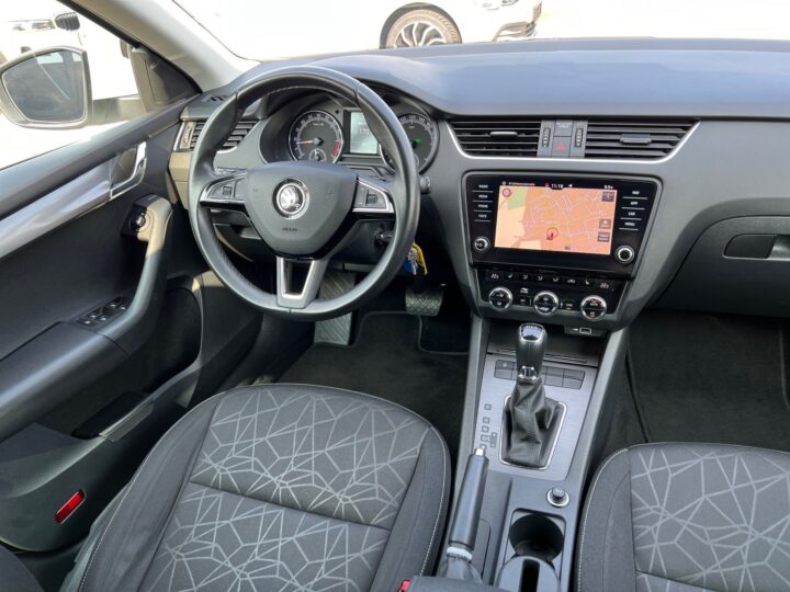 Abbildung Fahrzeugdetailansicht Skoda Octavia - Nr. 11