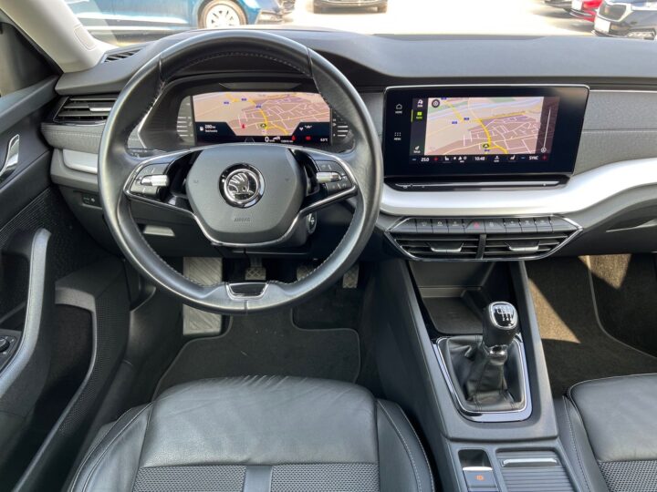 Abbildung Fahrzeugdetailansicht Skoda Octavia - Nr. 10