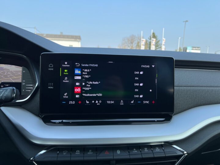 Abbildung Fahrzeugdetailansicht Skoda Octavia - Nr. 19