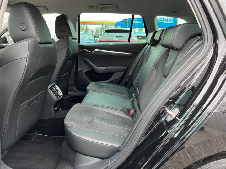 Abbildung Fahrzeugdetailansicht Skoda Octavia - Nr. 13