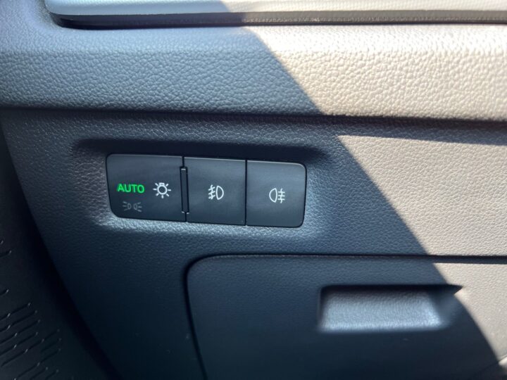Abbildung Fahrzeugdetailansicht Skoda Octavia - Nr. 42