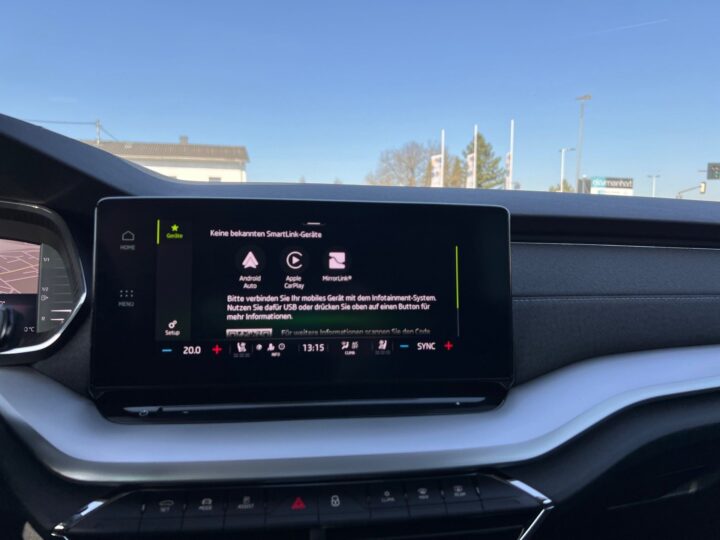 Abbildung Fahrzeugdetailansicht Skoda Octavia - Nr. 20