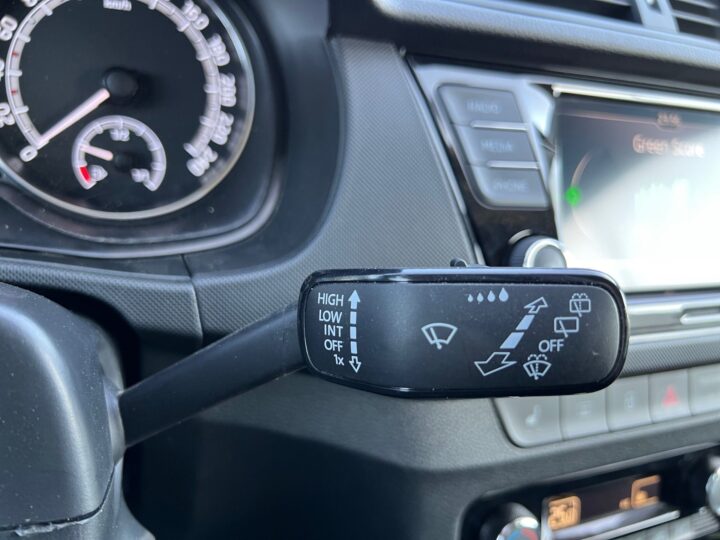 Abbildung Fahrzeugdetailansicht Skoda Fabia - Nr. 38