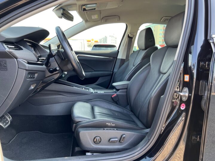 Abbildung Fahrzeugdetailansicht Skoda Octavia - Nr. 12