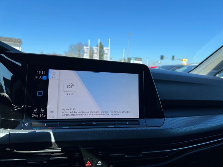 Abbildung Fahrzeugdetailansicht Volkswagen Golf - Nr. 21