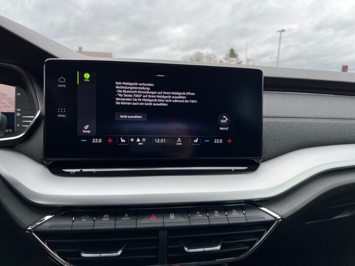 Abbildung Fahrzeugdetailansicht Skoda Octavia - Nr. 21