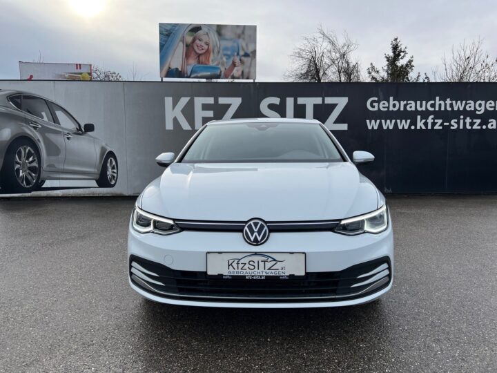 Abbildung Fahrzeugdetailansicht Volkswagen Golf - Nr. 7
