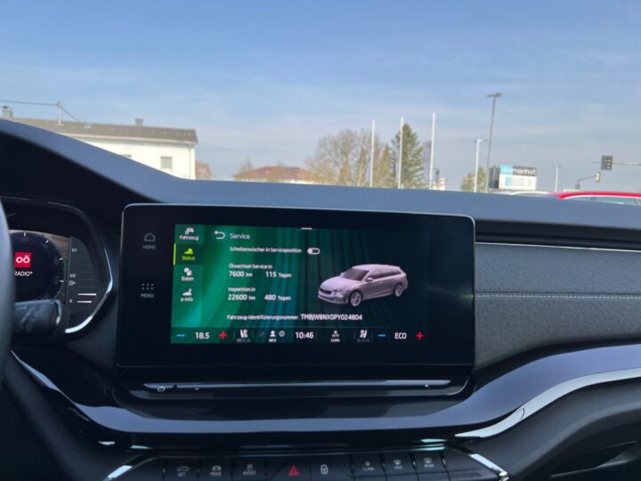 Abbildung Fahrzeugdetailansicht Skoda Octavia - Nr. 28