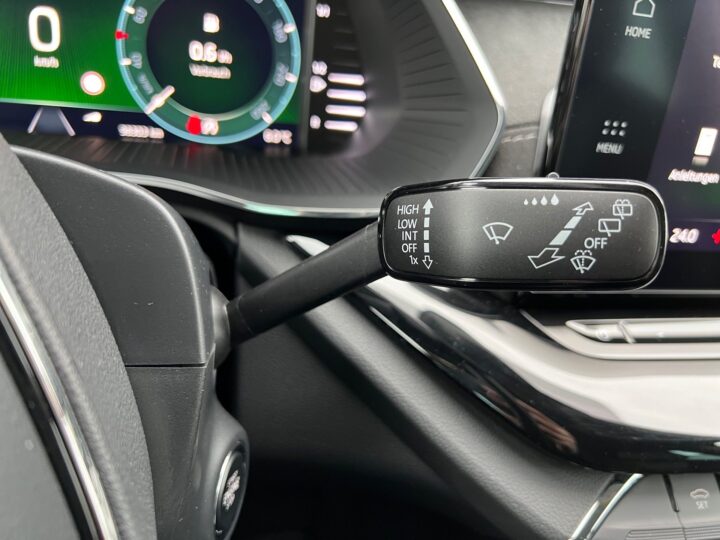 Abbildung Fahrzeugdetailansicht Skoda Octavia - Nr. 45