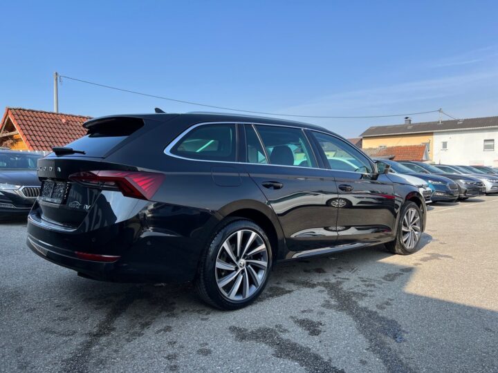 Abbildung Fahrzeugdetailansicht Skoda Octavia - Nr. 2