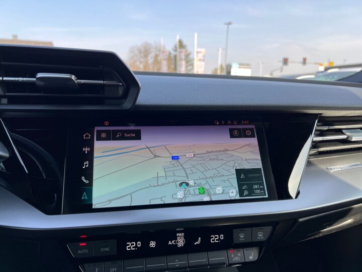 Abbildung Fahrzeugdetailansicht Audi A3 - Nr. 21