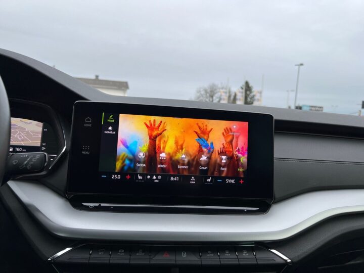 Abbildung Fahrzeugdetailansicht Skoda Octavia - Nr. 22