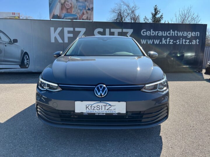 Abbildung Fahrzeugdetailansicht Volkswagen Golf Variant - Nr. 7
