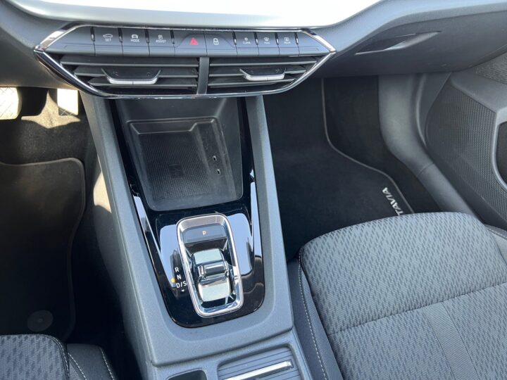 Abbildung Fahrzeugdetailansicht Skoda Octavia - Nr. 27