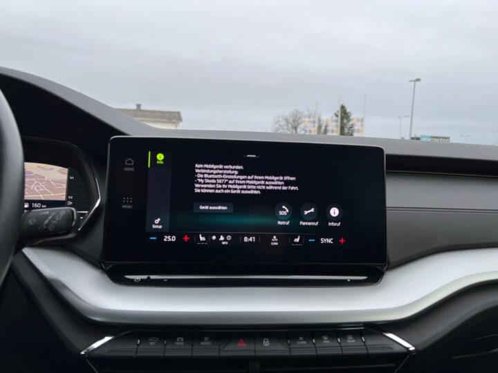 Abbildung Fahrzeugdetailansicht Skoda Octavia - Nr. 21