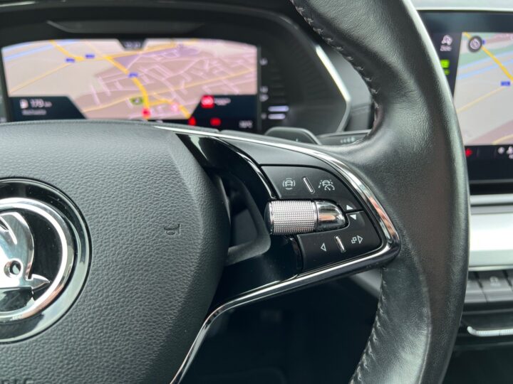 Abbildung Fahrzeugdetailansicht Skoda Octavia - Nr. 42