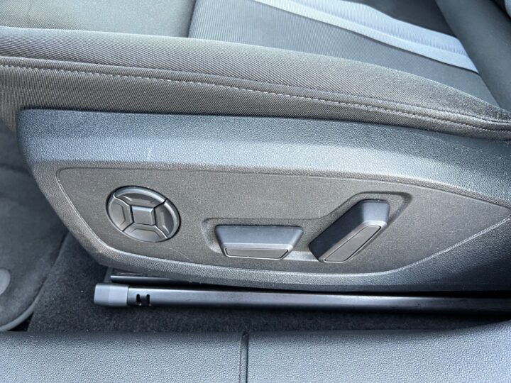 Abbildung Fahrzeugdetailansicht Audi A3 - Nr. 29